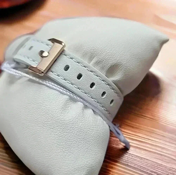 MOVADO Bold Evolution Women's Watch.. - Picture 8 of 11